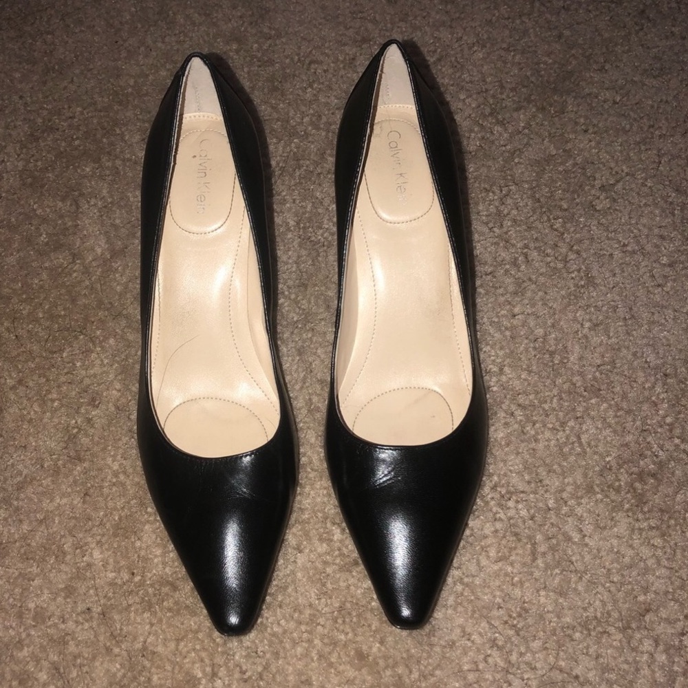 Like new! Calvin Klein Black Leather Heels